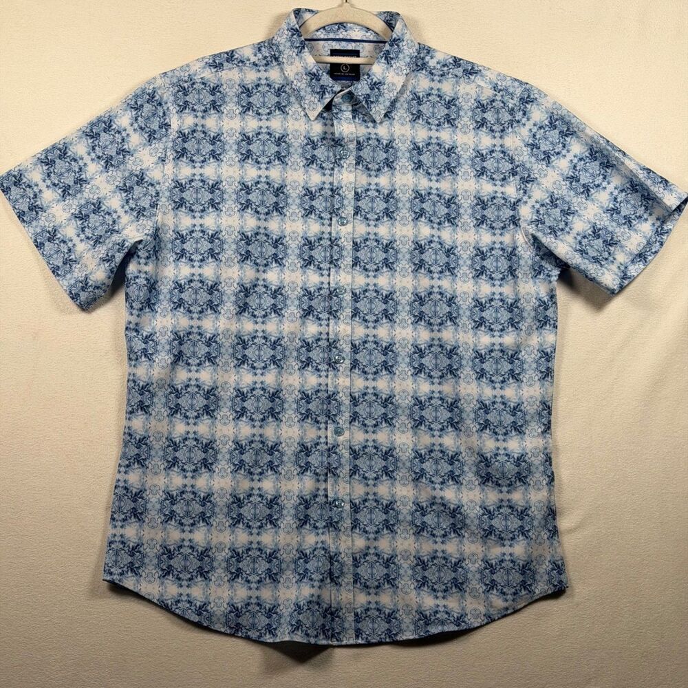 Monument Men Blue White Geo Print Short Sleeve Button Front Shirt Size L Stretch